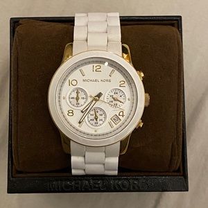 MK 5145 Runway Silver Dial White Polyurethane
